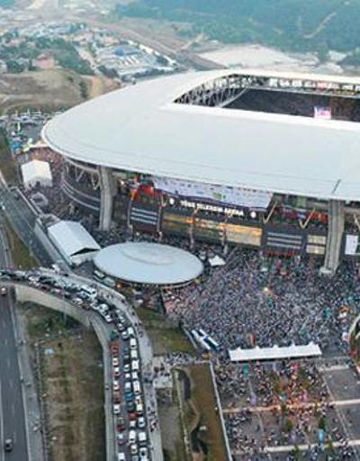 Son dakika... Erdoğanın talimatı sonrasında stadyum adını ilk değiştiren Galatasaray