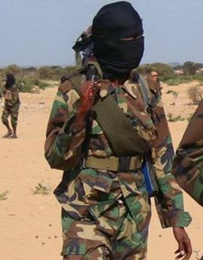 Eş Şebab militanları, taşlayarak öldürdü