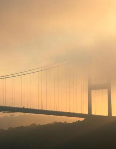 İstanbul Boğazını sis sardı, kartpostallık görüntüler çıktı