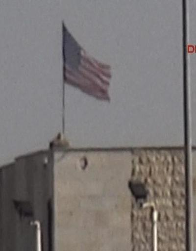 Telabyadda ABD bayrakları ve YPG flamaları yenilendi