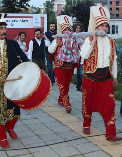 Arnavutköyde bir Osmanlı geleneği: Baklava Alayı