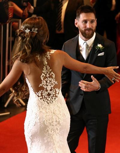 Messi ile Antonella evlendi... Yılın düğününden çarpıcı kareler