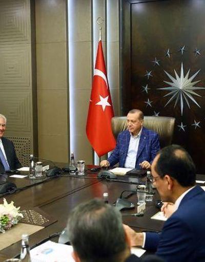 Erdoğan Huber Köşkünde ABD Dışişleri Bakanı Tillerson ile görüştü