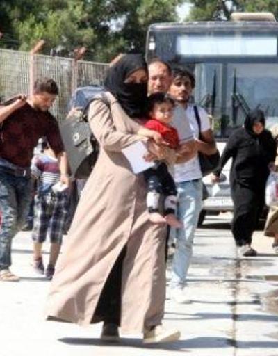 Suriyeli sığınmacıların Türkiyeye dönüşleri sürüyor