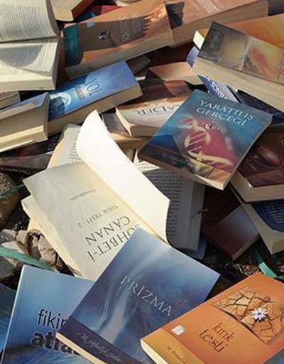 Fetullah Gülenin kitapları boş arazide bulundu