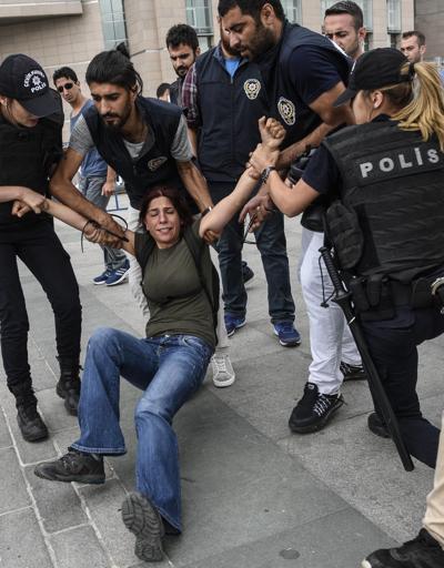 İstanbul Adalet Sarayı önünde gözaltı