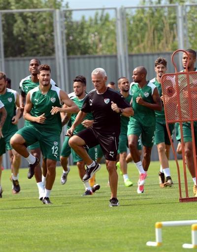 Bursasporun Başakşehir maçı muhtemel 11i / 5 yeni transfer kadroda