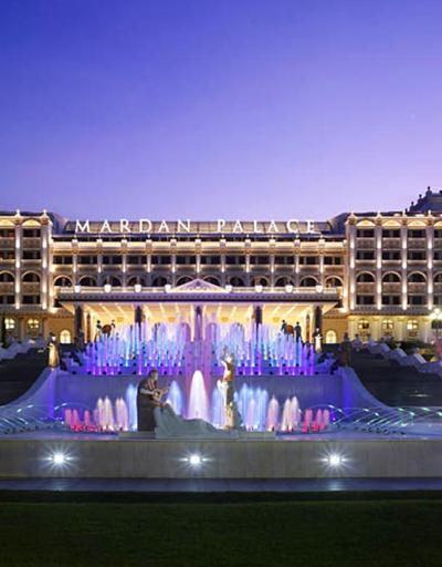 Antalyadaki 1.4 milyar dolarlık Mardan Palace rezervasyon alımını durdurdu