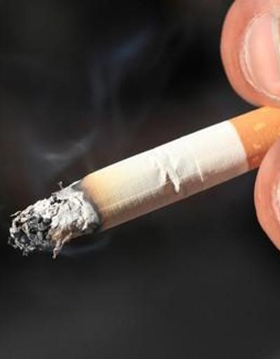 Gırtlak kanserine yakalanan adam, kendisini sigaraya başlatan arkadaşını öldürdü