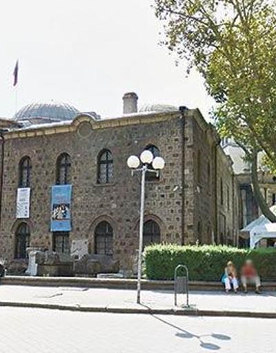 Bulgaristandan büyük saygısızlık: Osmanlıdan kalma 500 yıllık camiyi akşamları bar yapıyorlar