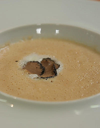 Can Obadan sıradışı bir kış lezzeti: Kestane çorbası