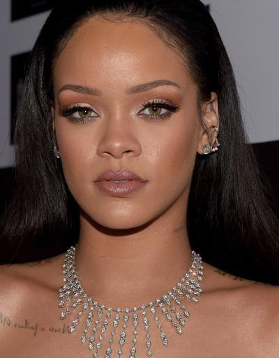 Rihannadan bekaret açıklaması
