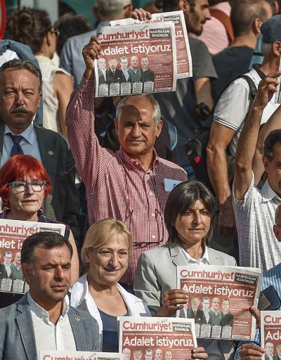 Son dakika.... Cumhuriyet Gazetesi davasında tutukluluğa devam kararı