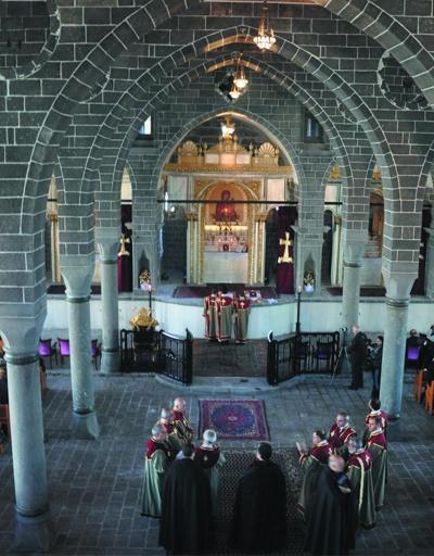 Surdaki Ermeni kilisesi şimdi de hırsızların hedefinde