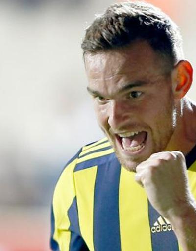 Fenerbahçe 3 transferine imza töreni yapacak