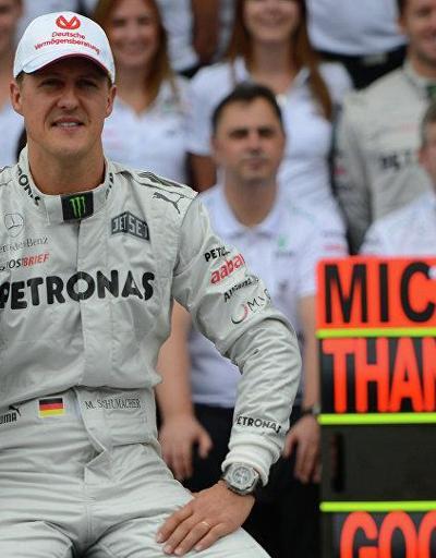 Michael Schumacher eriyor