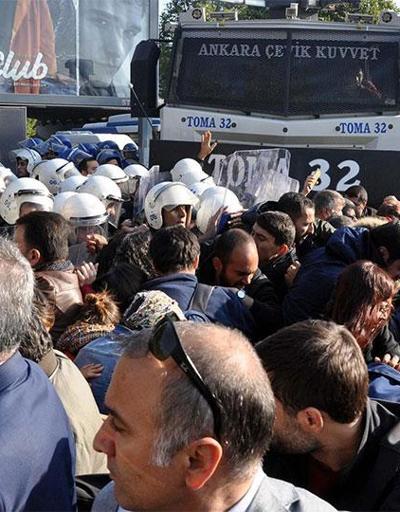 Ankara Garı saldırısının yıl dönümünde polis müdahalesi