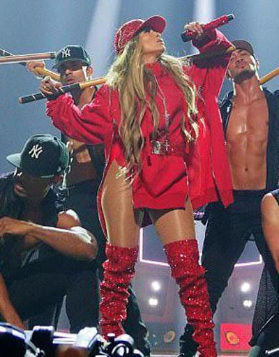 Jennifer Lopez yardım konserine damgasını vurdu