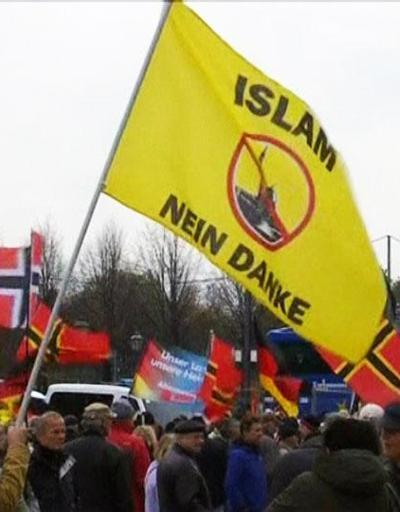 İslam ve göçmen karşıtı Pegidanın 3. yıl dönümü