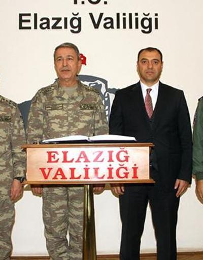 Orgeneral Akar ve komutanlar PKK yöneticilerinin öldürüldüğü Tuncelide