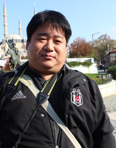 Güney Koreli gazeteci Beşiktaş fanatiği çıktı