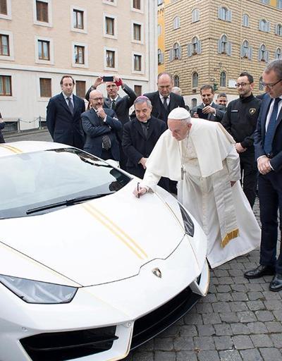 Lamborghinisini satan Papa