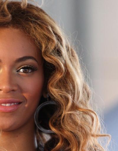 Müzik dünyasının en çok kazanan kadını oldu: Beyonce