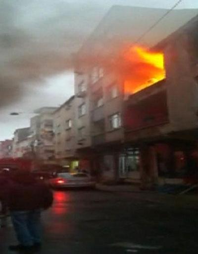 Suriyeli ailenin dairesi alev alev yandı