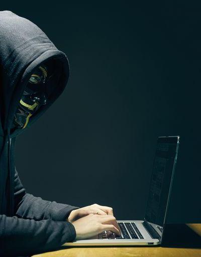 Hackerlar Imgur’dan 1.7 milyon e-posta ve şifre çaldı