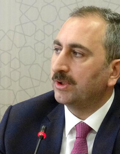 Adalet Bakanı Gül: Kılıçdaroğlu siyasetin Fuat Avnisi