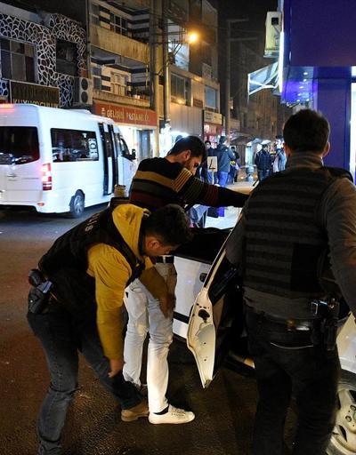 Diyarbakırda 900 polisle asayiş uygulaması: Gözaltılar var