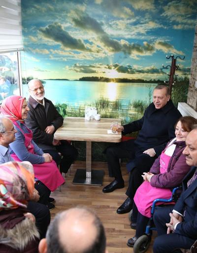 Erdoğan Kastamonuda börekçi dükkanında