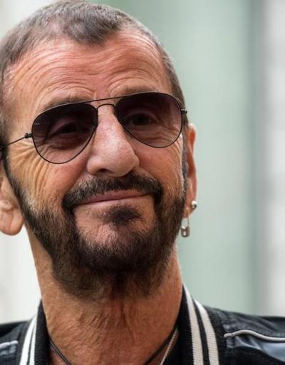 The Beatles grubunun davulcusu Ringo Starr yeni yıla “Sir” unvanı ile girdi