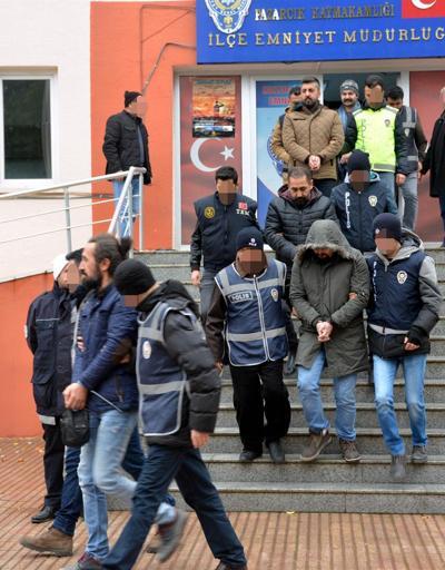 İhraç edilen 7 öğretmene PKK gözaltısı