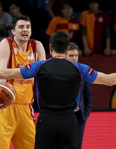 Galatasarayın basketboldaki önlenemeyen düşüşü