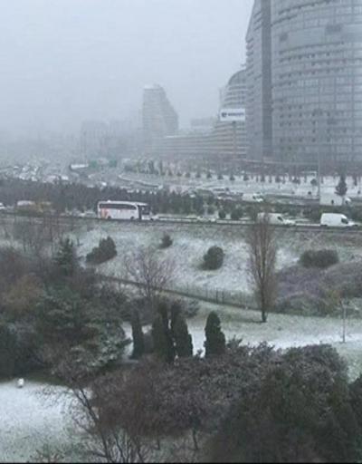 İstanbula yılın ilk karı düştü