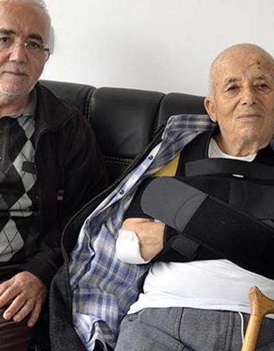 91 yaşındaki adam köpeklerden kaçarken omzunu kırdı