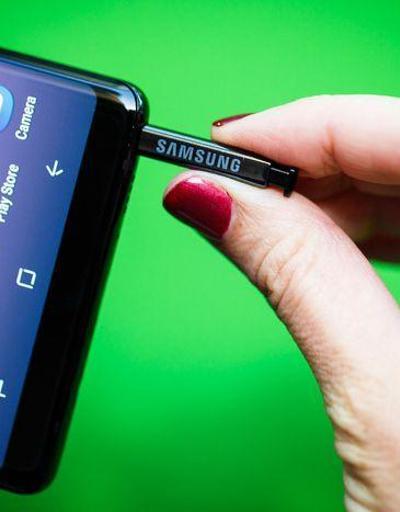 Samsung Galaxy reklamı yapay zekaya odaklanıyor