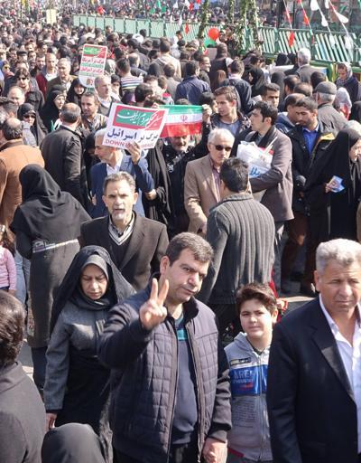 İranda İslam Devriminin 39. yıl dönümünde ilginç kareler