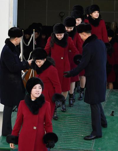 Kuzey Koreli ponpon kızlar nasıl seçiliyor