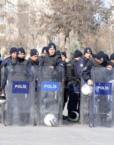 Polis müdüründen HDPli vekile: Burası muz cumhuriyeti değil