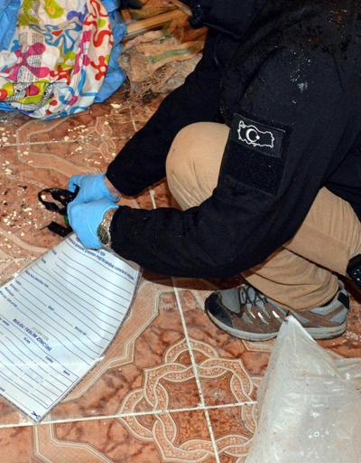 Diyarbakırda uyuşturucu operasyonunda el yapımı patlayıcı bulundu