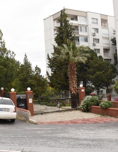 İzmirde korkunç olay Anne ve babasını bıçaklayarak öldürdü