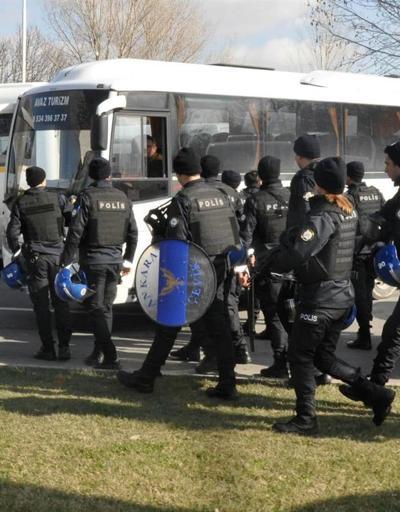 Ankarada servisçi eylemine polis müdahalesi