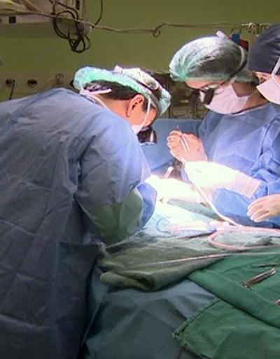 Kalp hastalarına küçük kesi kalp ameliyatı müjdesi