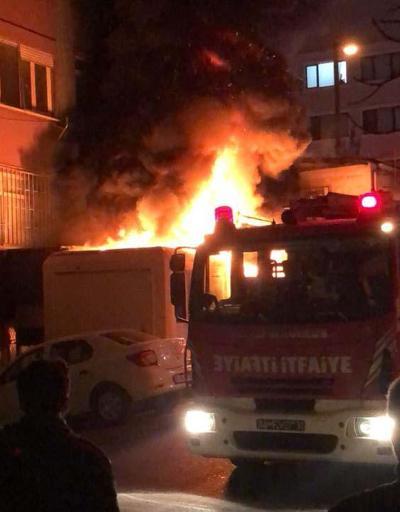 Maltepede depo alev alev yandı, patlama sesleri duyuldu