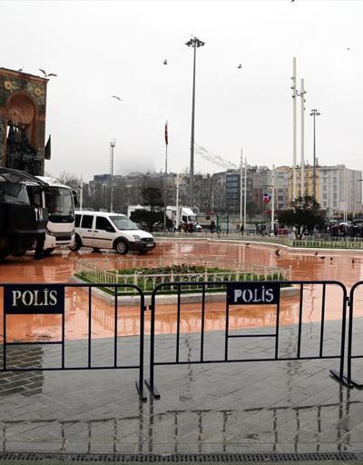 Polis Taksim ve İstiklali kapattı