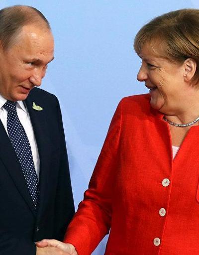 Putin: Merkel bana bira gönderiyor