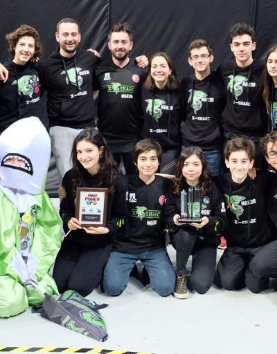 Liseler arası robot yarışmasını kazanan 6 takım dünya şampiyonasına gidecek