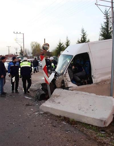 Kütahyada terör saldırısı sanılan kaza: Sürücü öldü